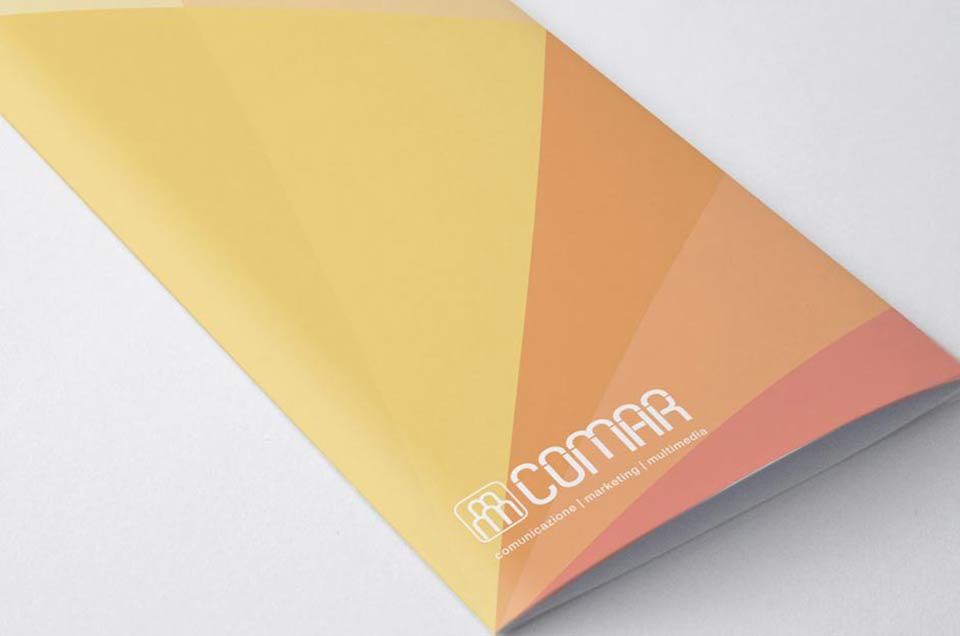 logo-graphic-designer-brochure